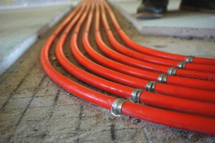 鄭州辦公室裝修中的強電、弱電是指什么？怎么區分？