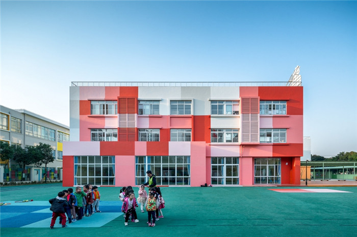 上海寶山貝貝佳歐萊幼兒園外部裝修設計效果圖