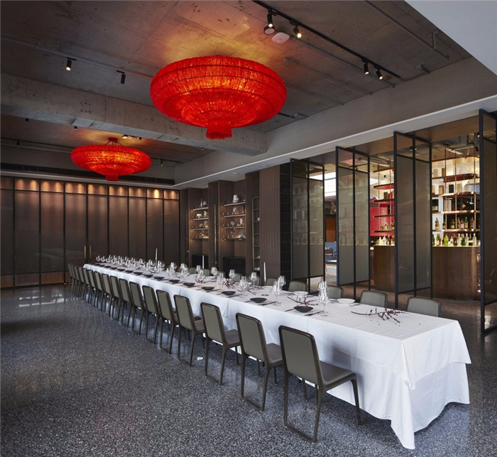 設(shè)計感極強的簡約工業(yè)風(fēng)高端餐飲店面裝修設(shè)計方案